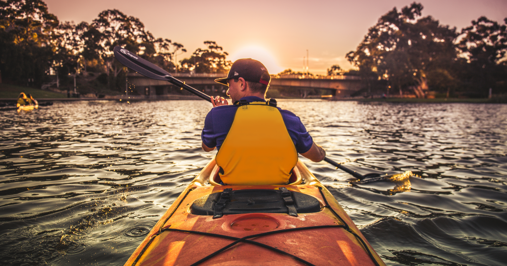 kayak tour sunset